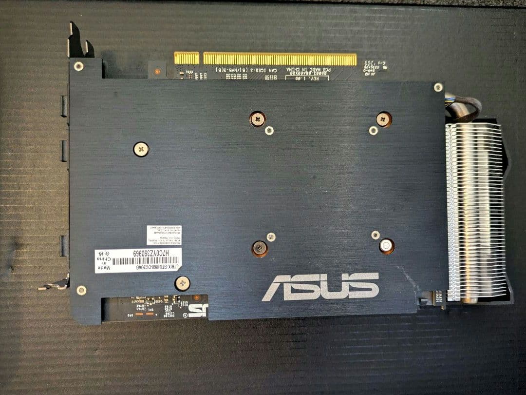 ASUS STRIX-GTX1060-DC2O6G グラフィックボード