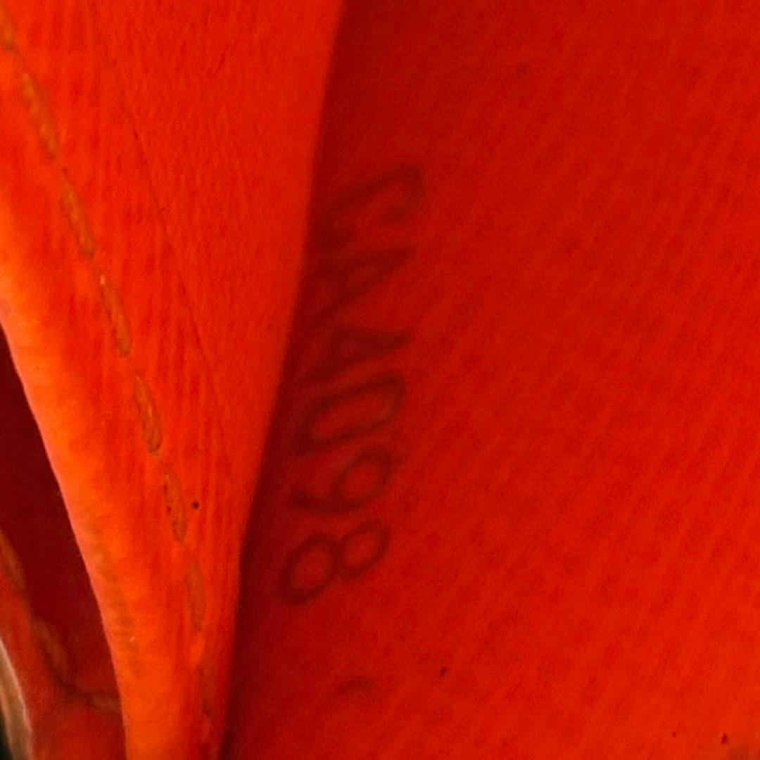 ルイヴィトンモノグラム　グラフィティオランジュ　ジッピーウォレット　M93711