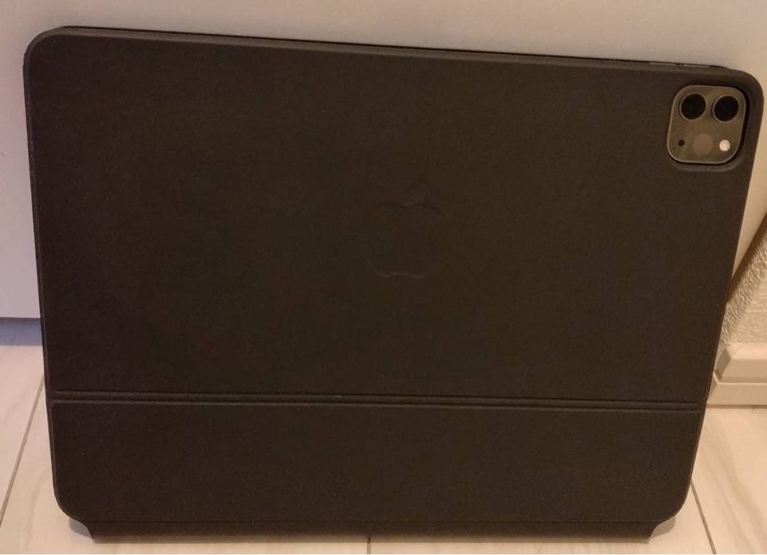 iPad Pro11インチ第三世代128GB magic keyboardセット