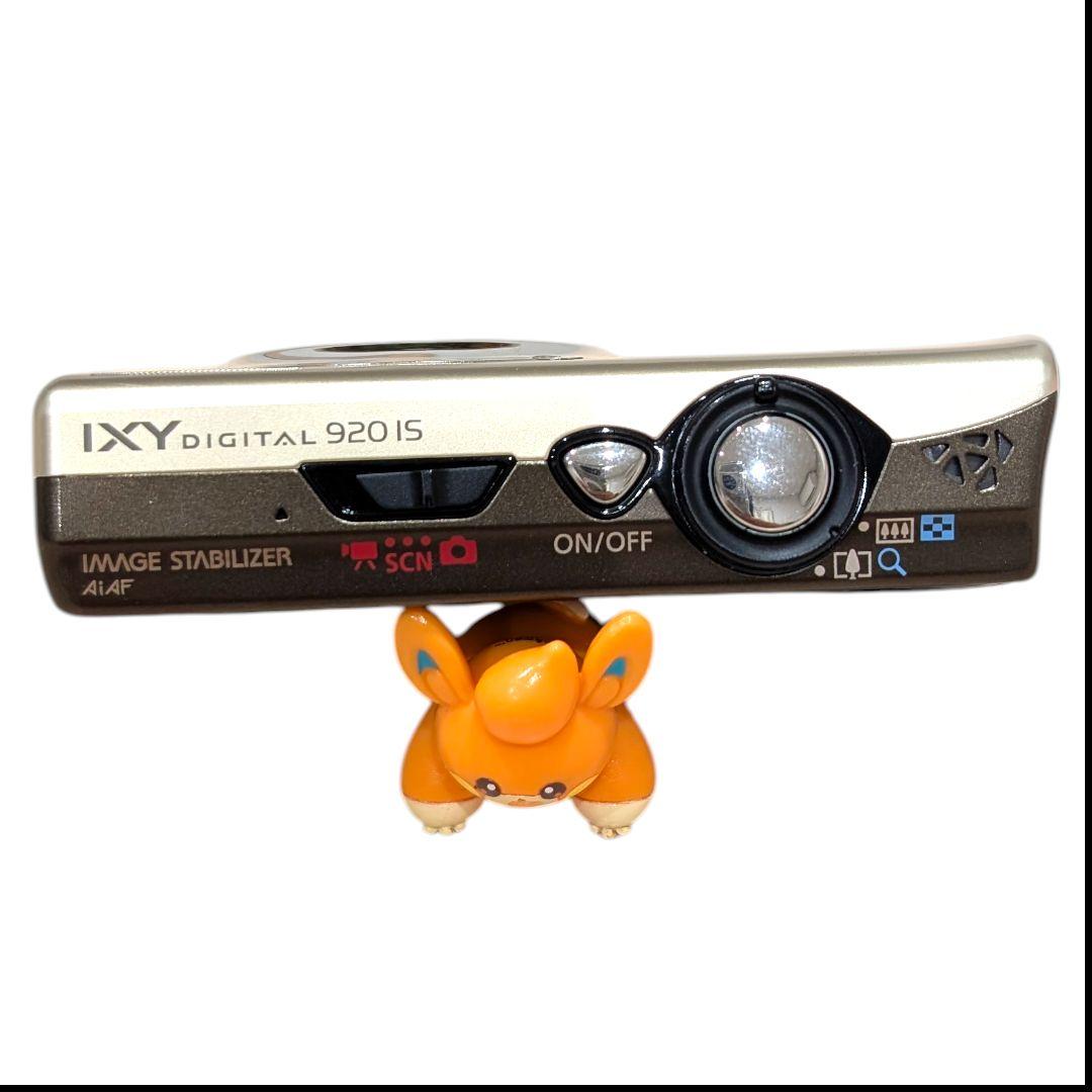 美品 動作確認済 Canon IXY 920IS デジカメ ゴールド 充電器付