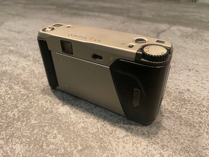 CONTAX TVS カールツアイス・バリオゾナー　フィルムカメラ