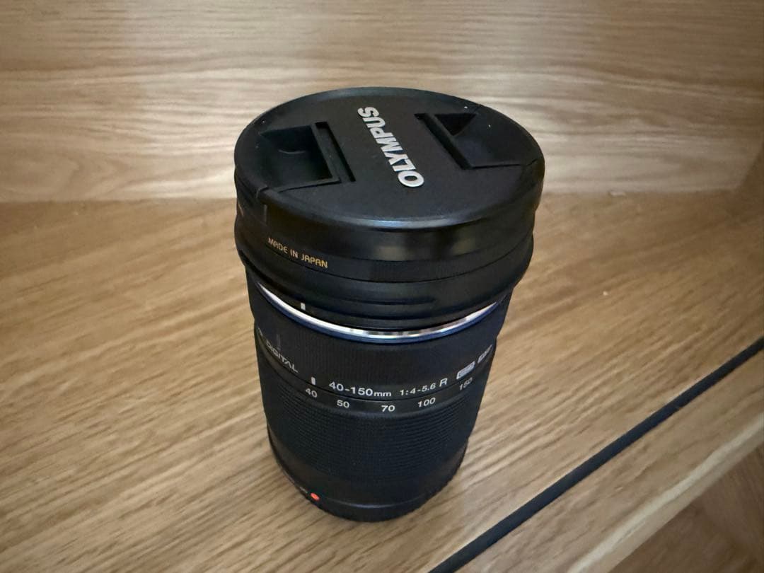 OLYMPUS PEN E-P7 ダブルズーム 美品 外箱保証書付