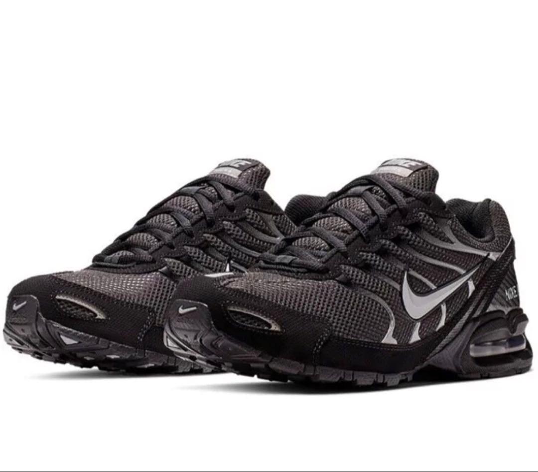 新品未使用　ナイキ　エアマックス　トーチ4 ブラック　シルバー　黒　28.5