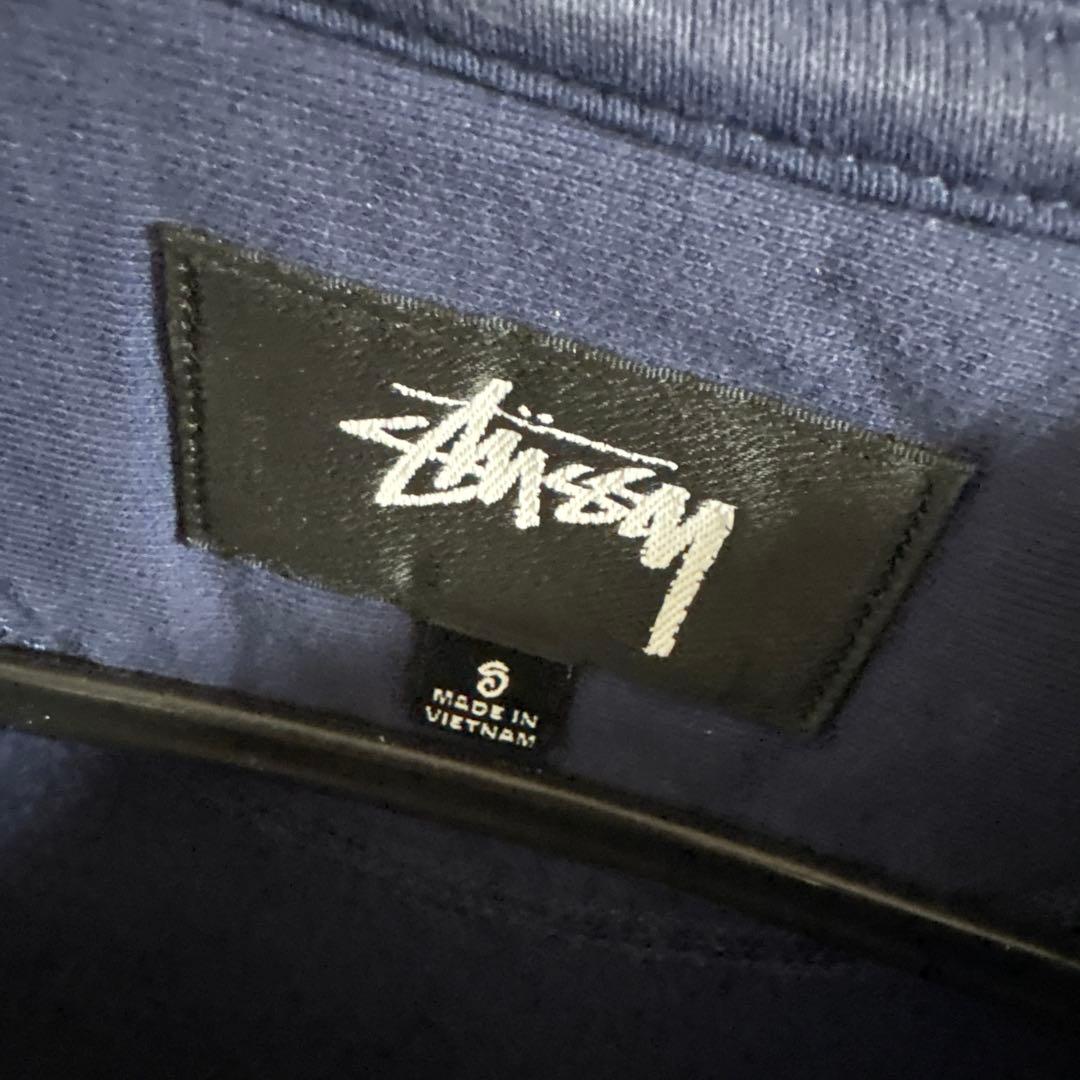 STUSSY ネイビー　スウェット