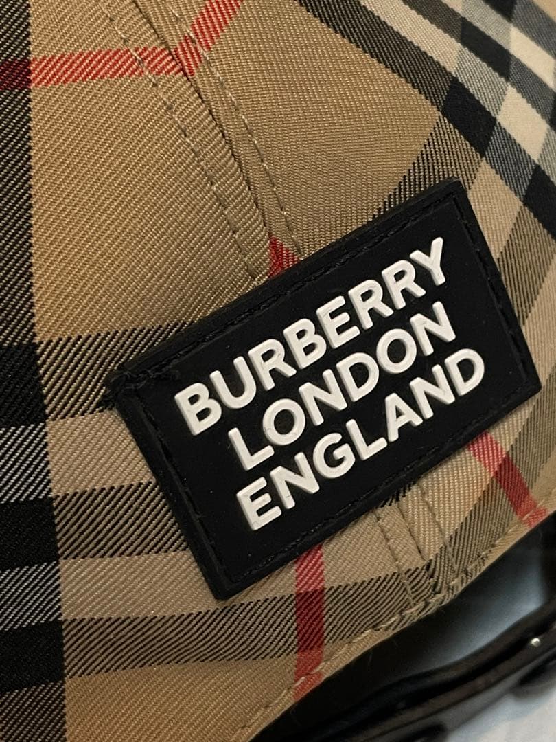 Burberryバーバリー ノバチェック柄　キャップ　❤︎