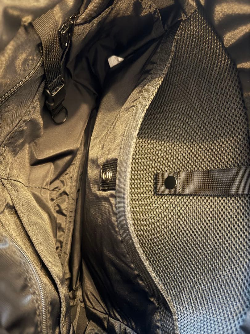 ☆極上新同美品　ブリーフィングトートバッグ　黒