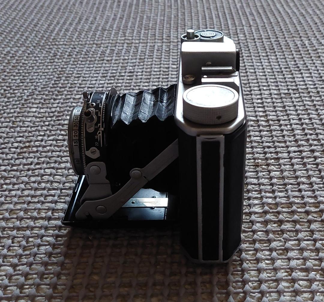 OLYMPUS オリンパス Six 三脚 付