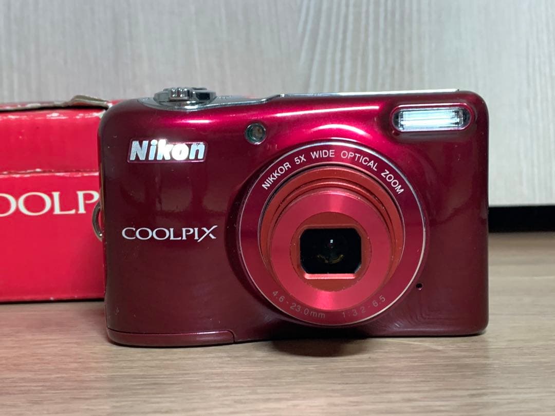 Nikon coolpix L32 クールピクス　単三電池対応
