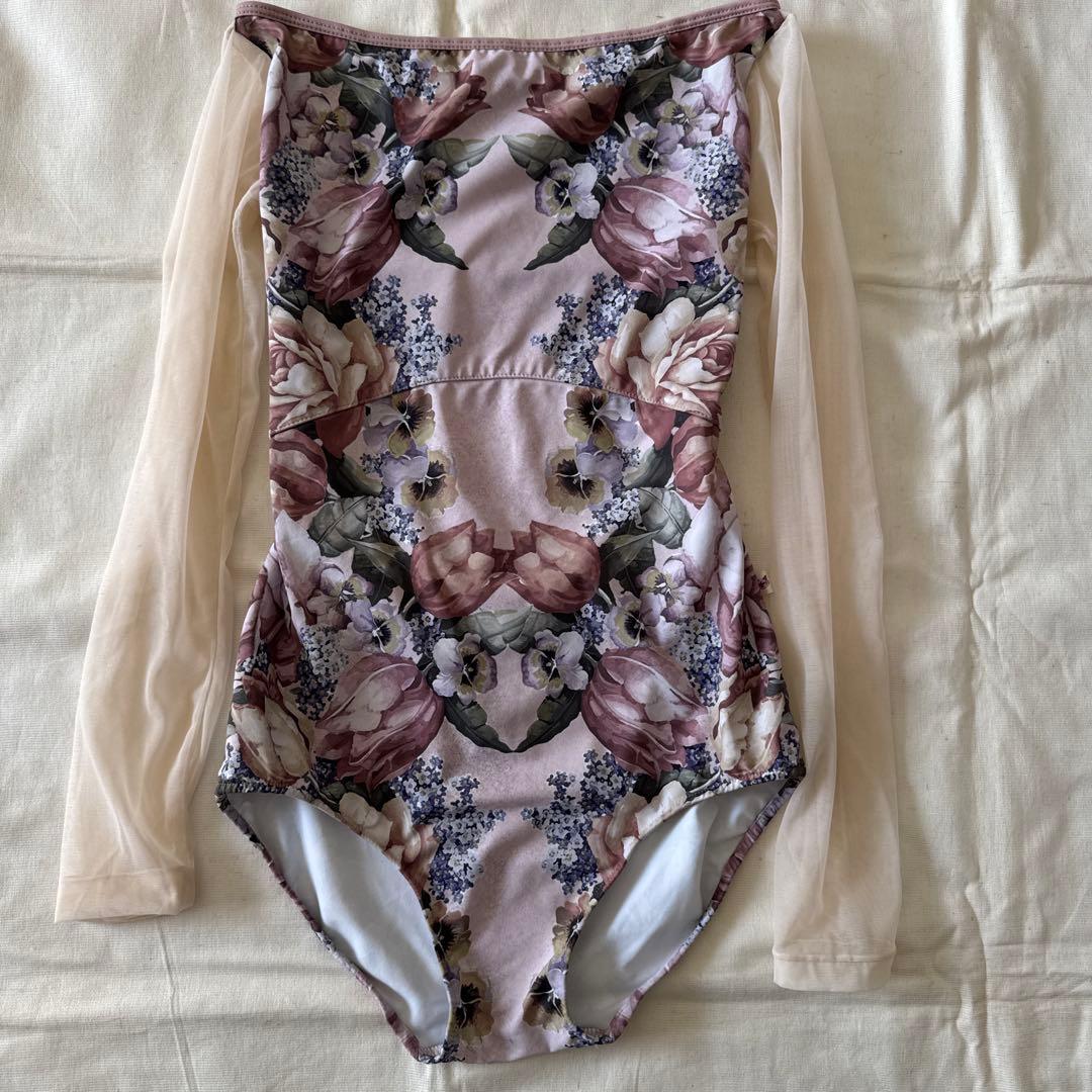 ウノアunoaのレオタード　サイズM