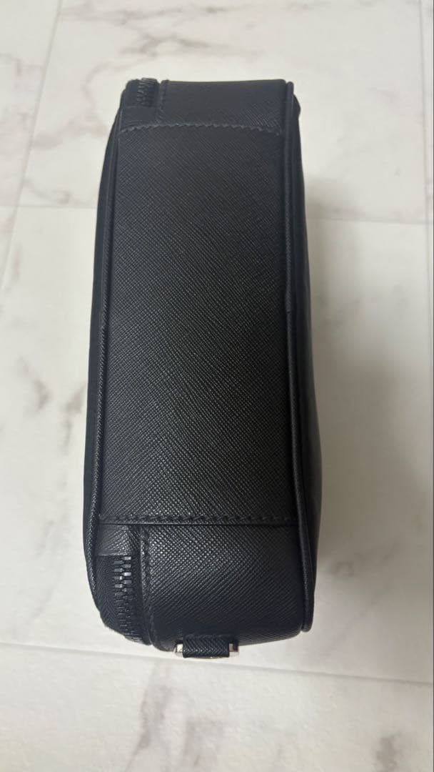 PRADA プラダ ブラック ショルダーバッグ バッグ 美品 男女兼用