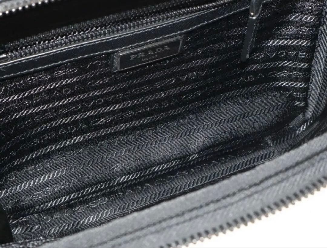 PRADA プラダ ブラック ショルダーバッグ バッグ 美品 男女兼用