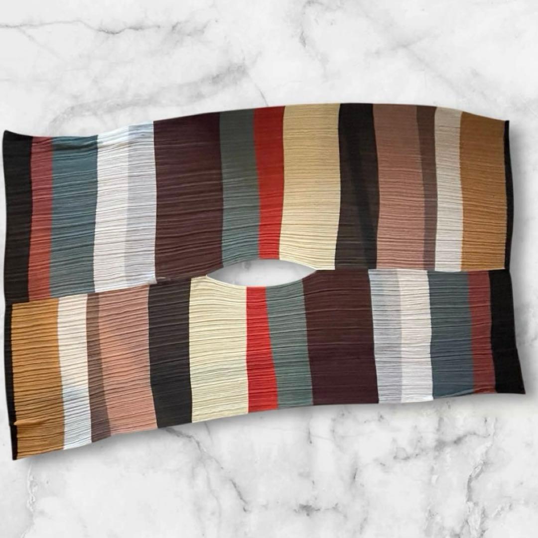 【プリーツプリーズ】MADAME-T（ストール、スカーフ、ポンチョ）光沢なし