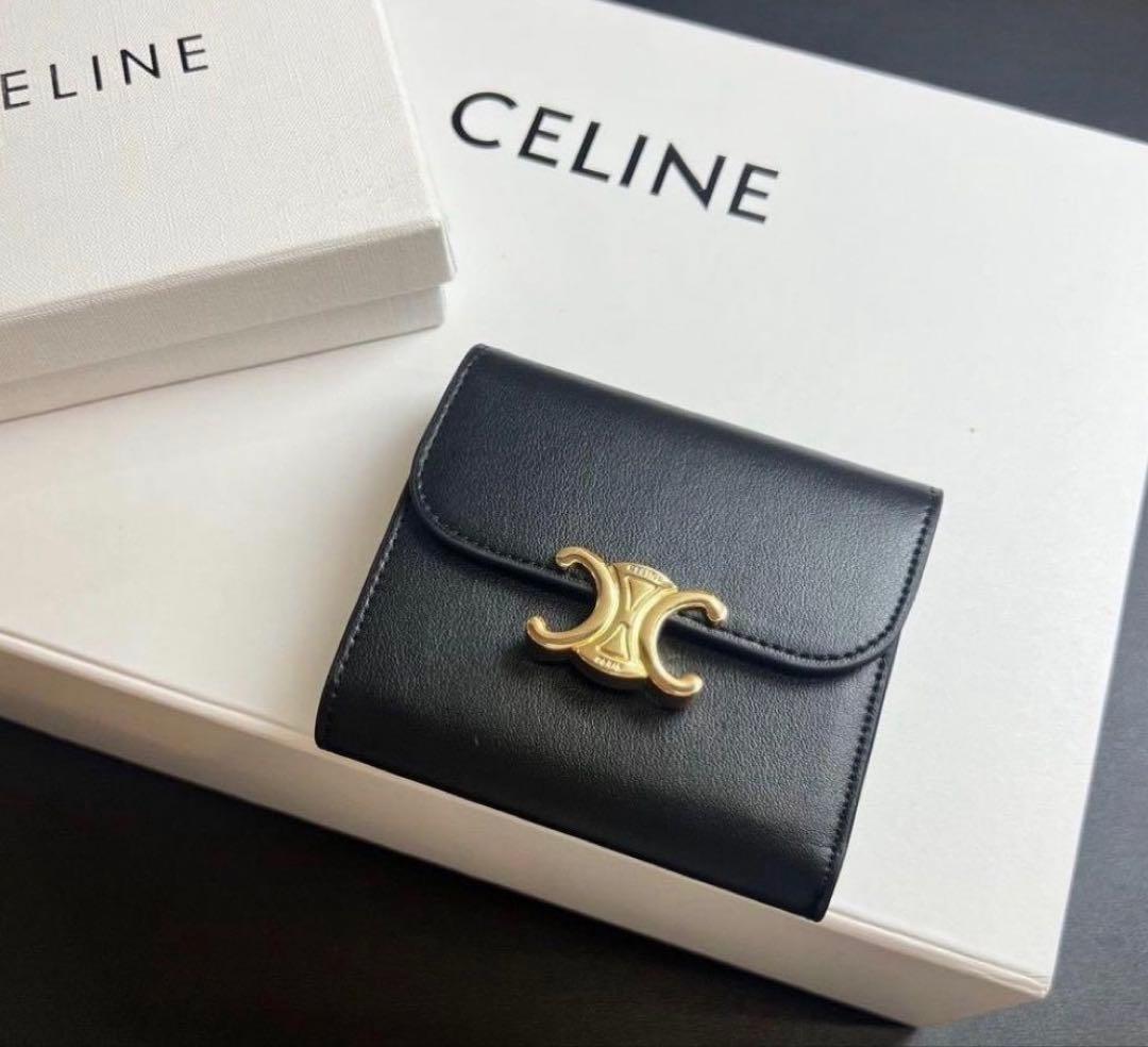 CELINE セリーヌ トリオンフ フラップウォレット 折財布 レザー 黒