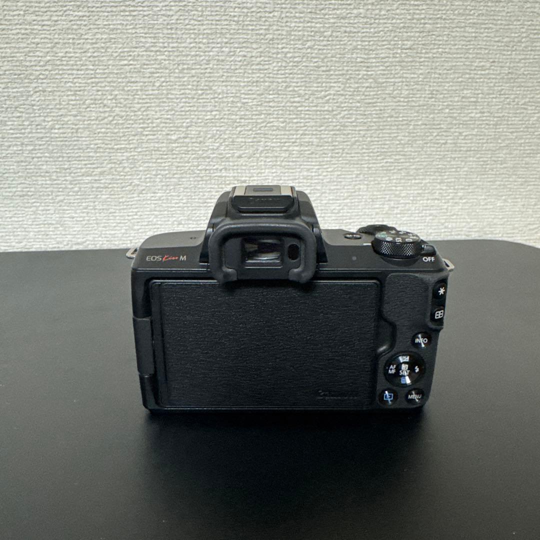 みや【Canon】EOS Kiss M ダブルズームキット