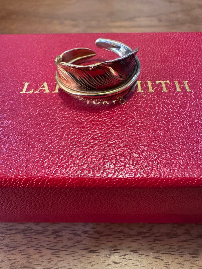 アクセサリー LARRY SMITH KAZEKIRI RING SILVER & K18