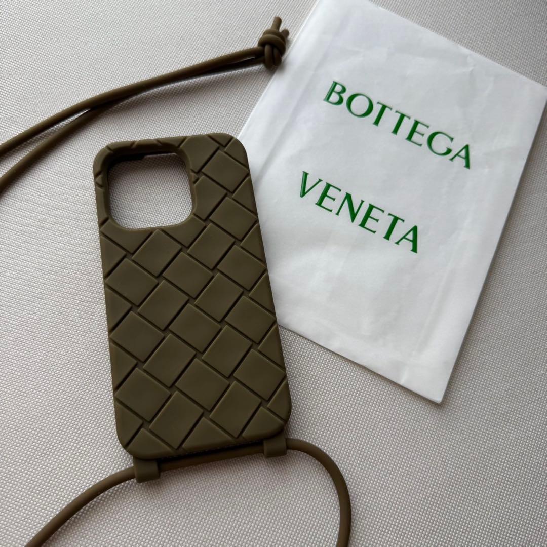 【新品未使用】ボッテガ ヴェネタ ショルダー iPhoneケース 14pro