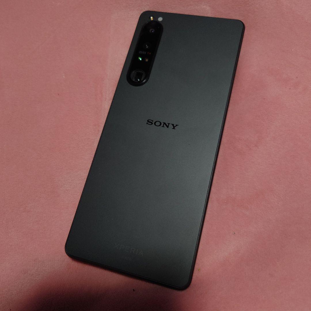 SONY Xperia ブラック　1