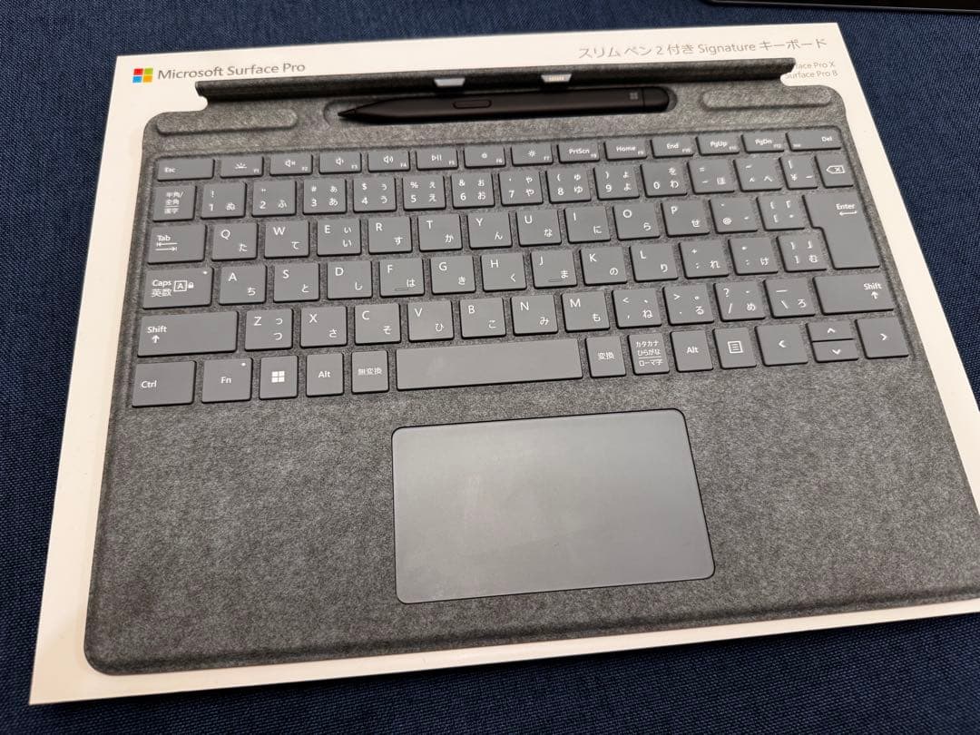 MS Surface Pro8/スリムペン2付き Signtureキーボード
