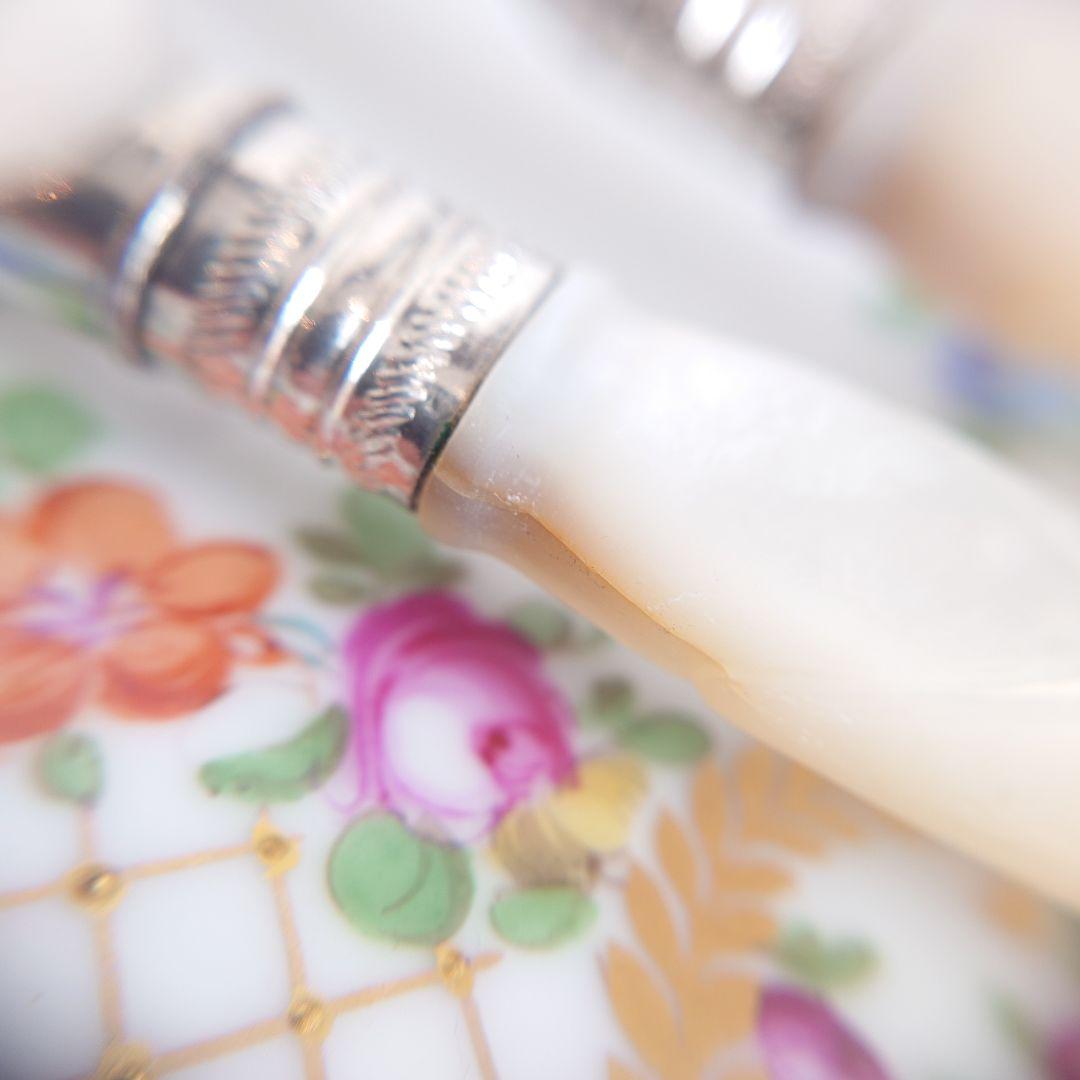 訳あり　白蝶貝　カトラリー　ナイフ　フォーク　マザーオブパール　アンティーク