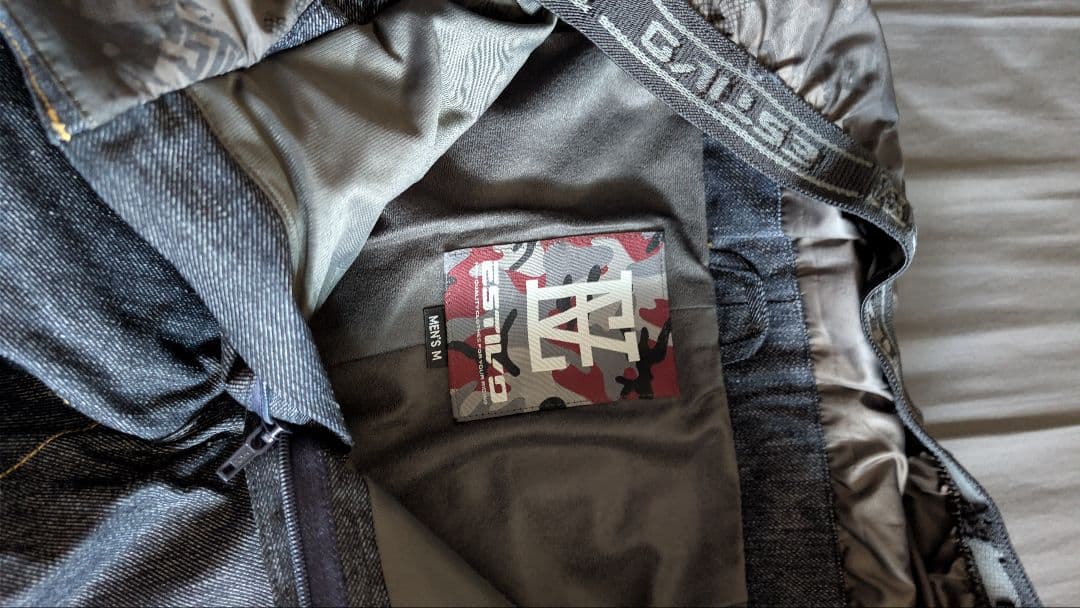 ★kan★スキースノボウェア上下セット ESTIVO(Mサイズ)