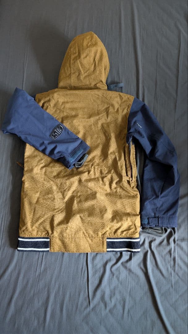 ★kan★スキースノボウェア上下セット ESTIVO(Mサイズ)