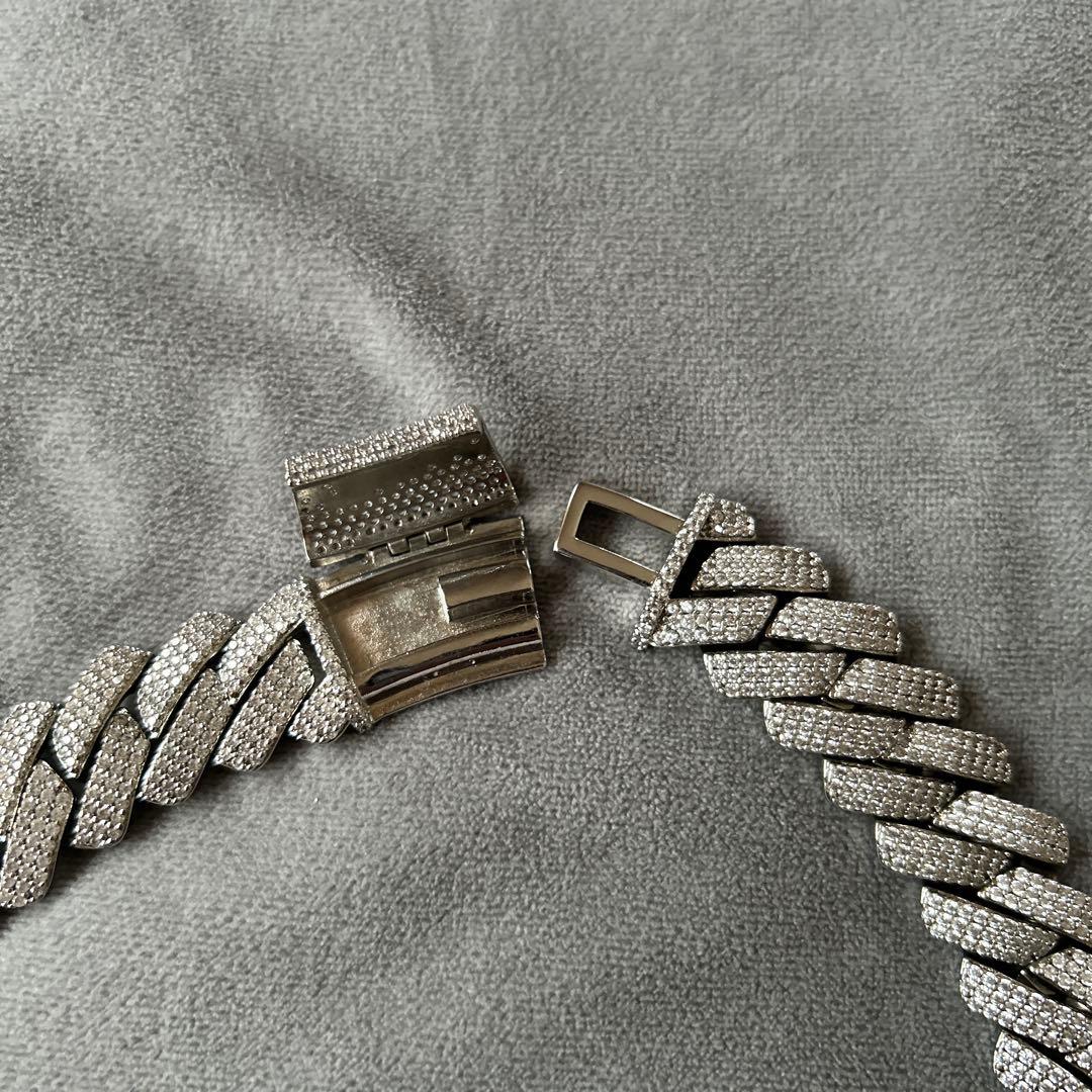 Glitter シルバー チェーンネックレス