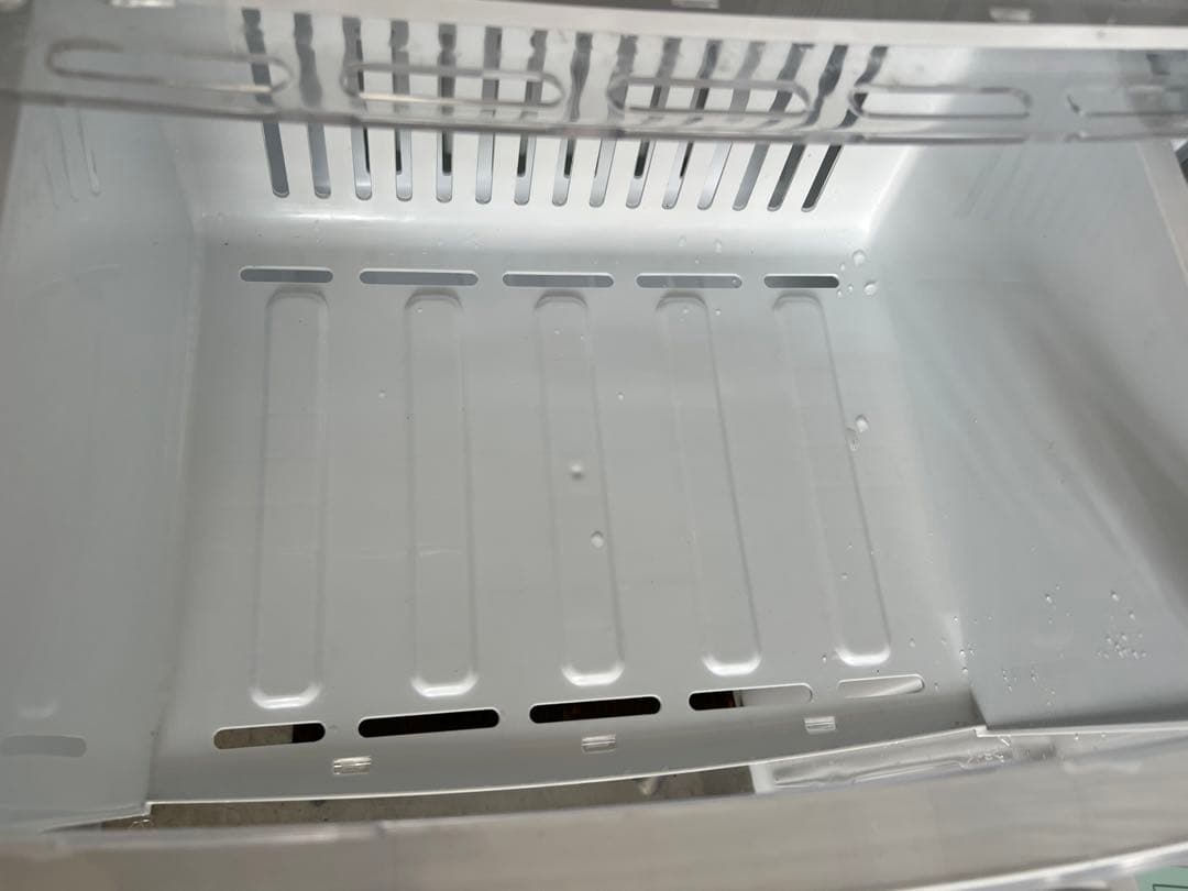 2010年式 121L 三菱 冷凍庫 MF-U12N-W