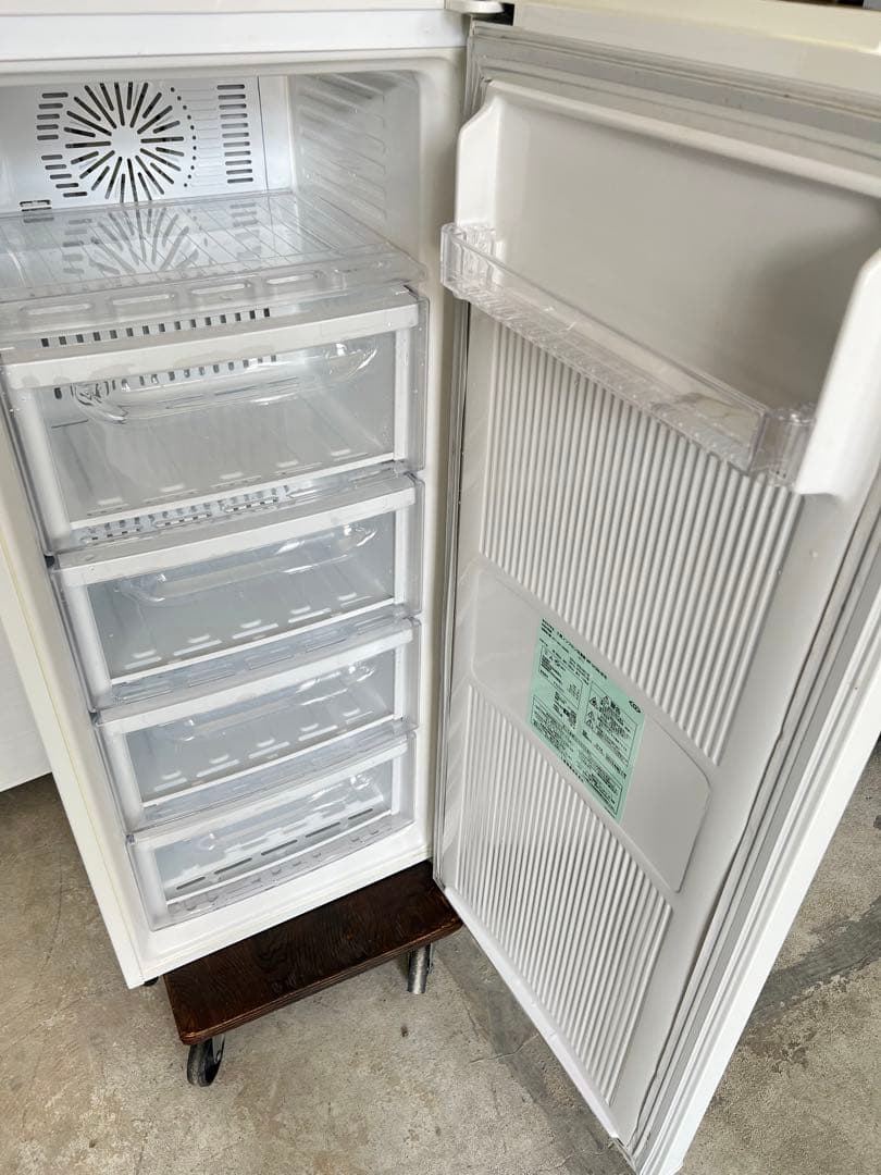 2010年式 121L 三菱 冷凍庫 MF-U12N-W