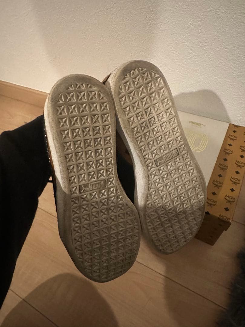 靴 Puma Suede Classic x MCM 7.5