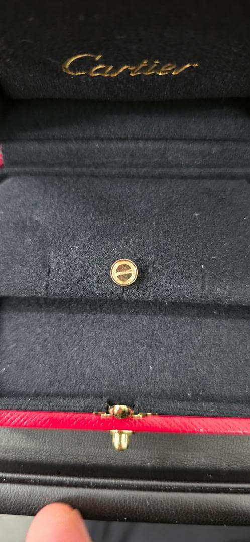 カルティエ　ラブピアス　シングル 片耳ピアス