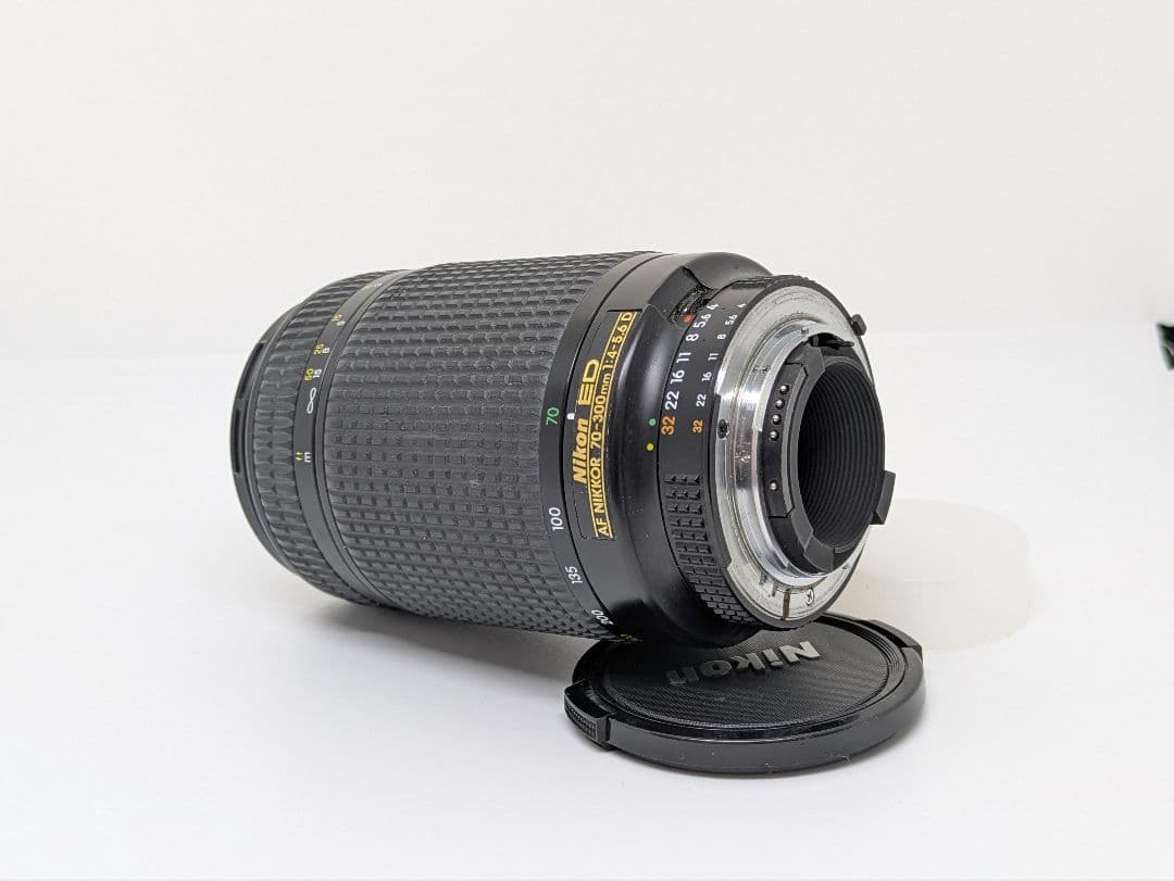 4月12日限定特価【超望遠レンズ】Nikon AF 70-300mm ED