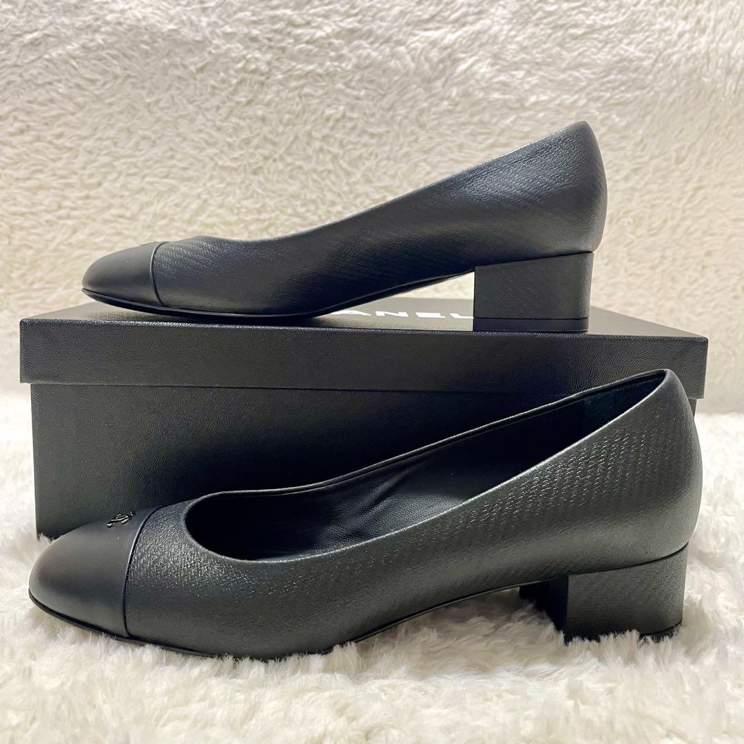 箱付き美品 CHANEL シャネル ココマーク エンボスレザー パンプス