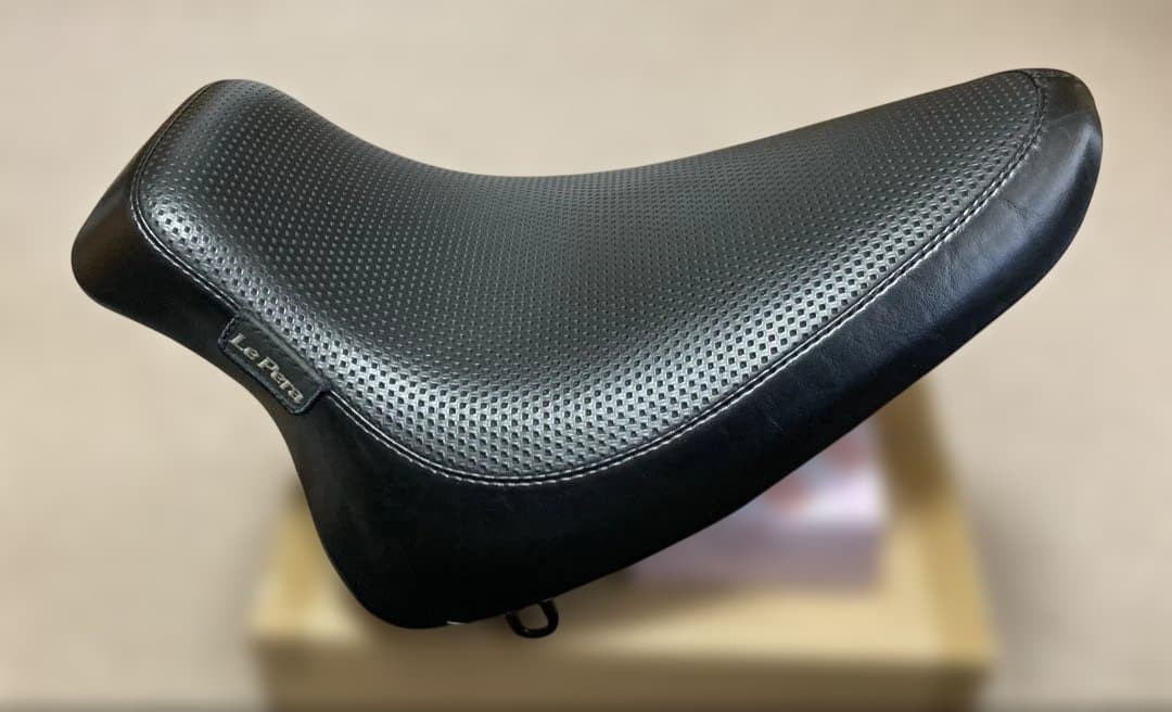 ハーレーダビッドソン ソフテイル ？ラペラ LePera ソロシート