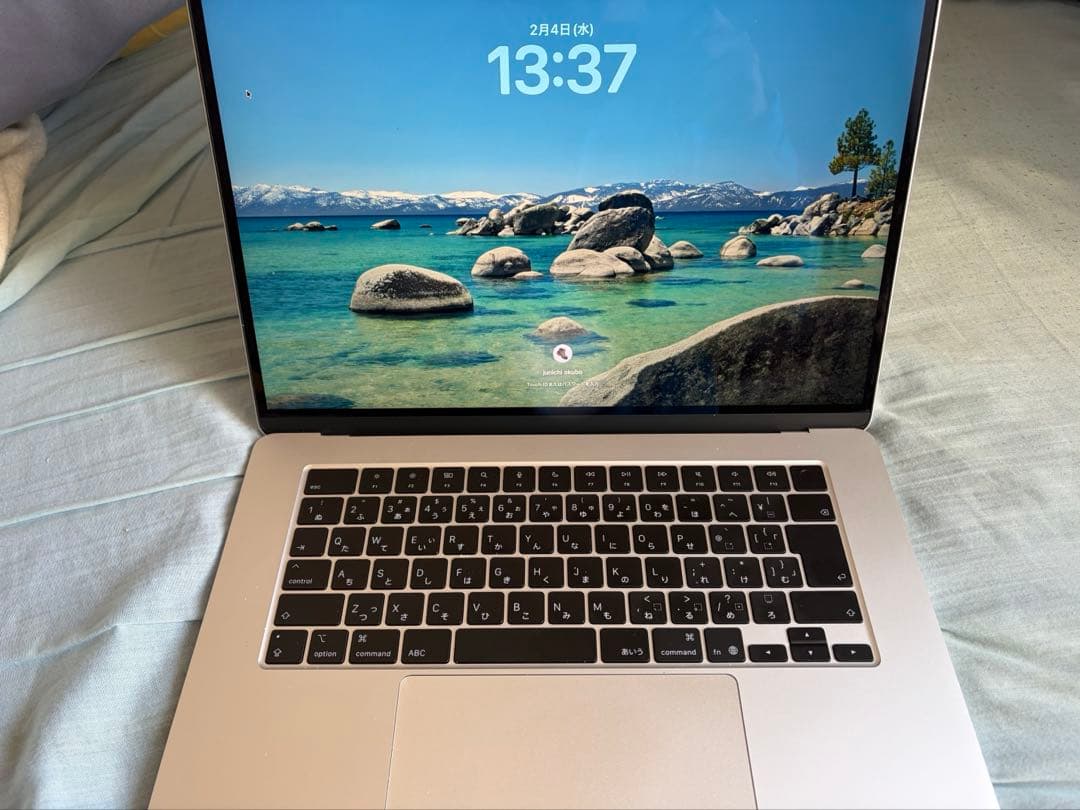 MacBook Air M4 15インチ　24Gメモリ　512G