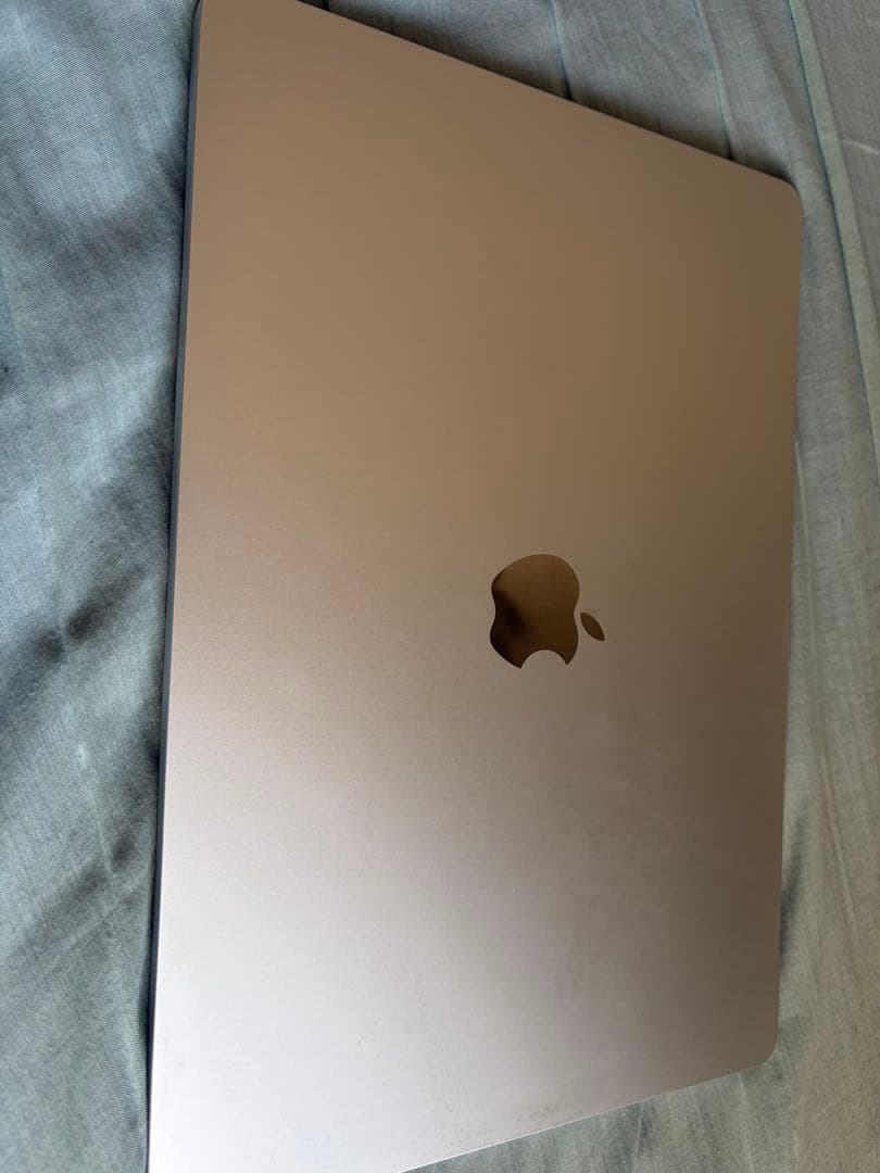 MacBook Air M4 15インチ　24Gメモリ　512G