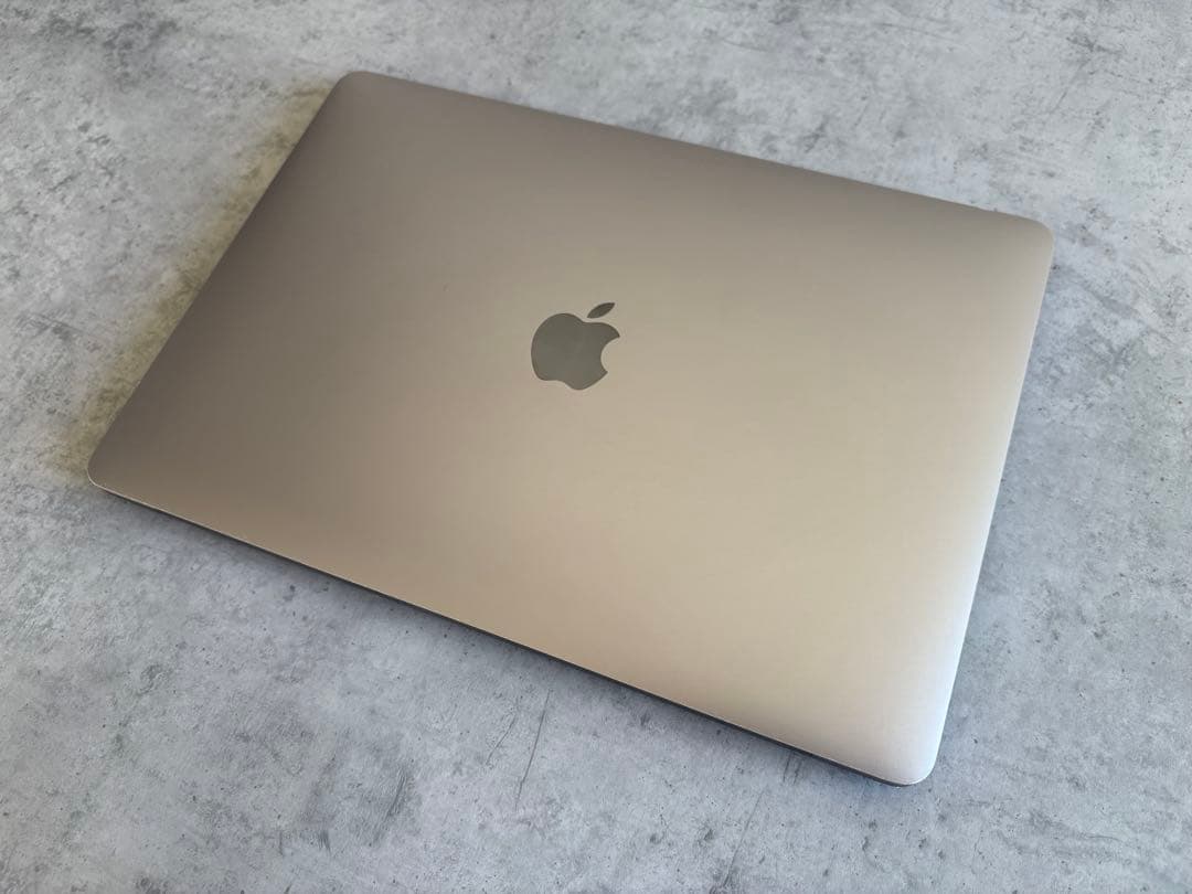 MacBook本体 MacBookPro 2020 8GB