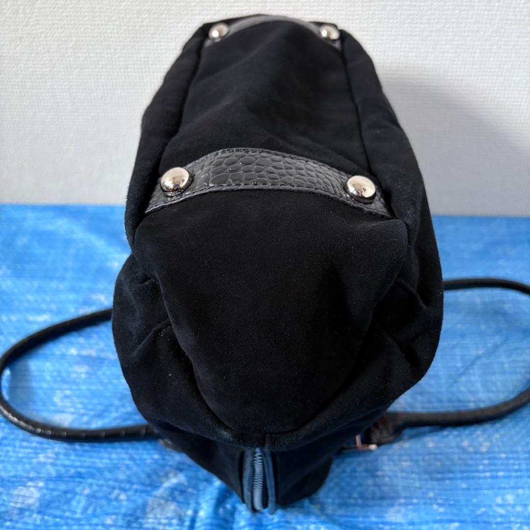 レア⬛︎ハローキティ⬛︎muta⬛︎ボストンバッグ⬛︎コラボ⬛︎レザー⬛︎クロコ型押し