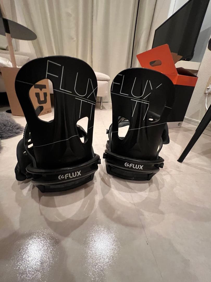 FLUX TT スノーボードビンディング Mサイズ