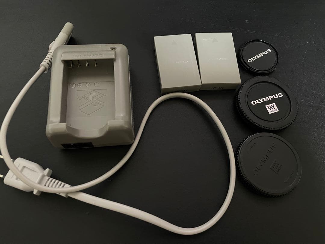 OLYMPUS PEN Lite E-PL7 ミラーレスカメラセット