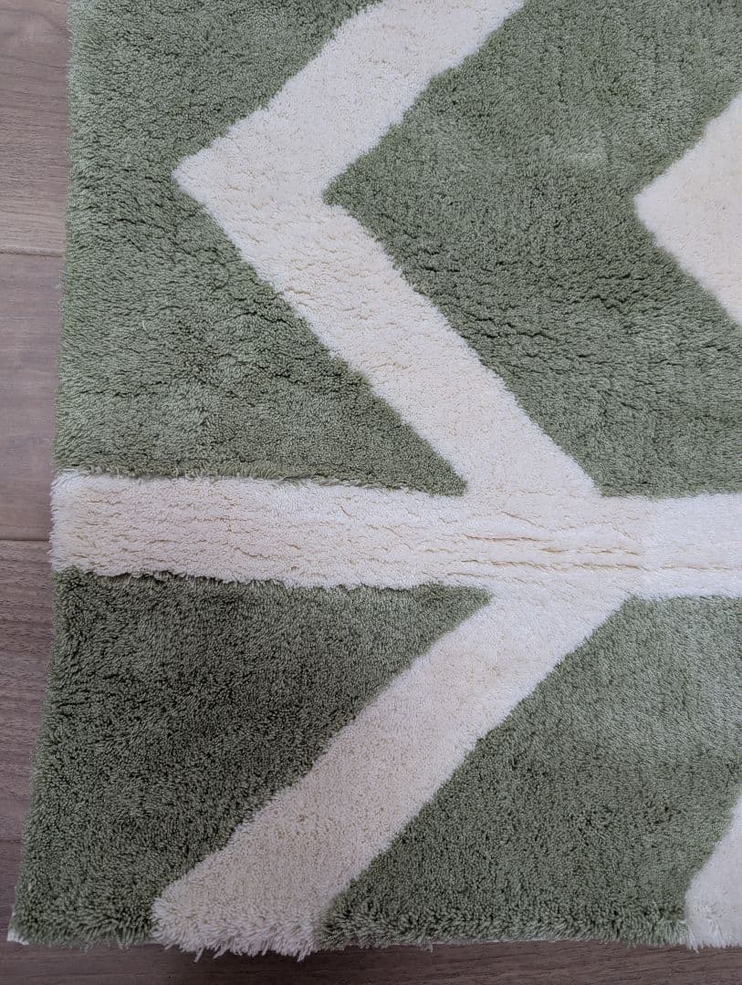 【廃盤】【オーダー】モモナチュラル　北欧風ラグ 130cm x 180cm