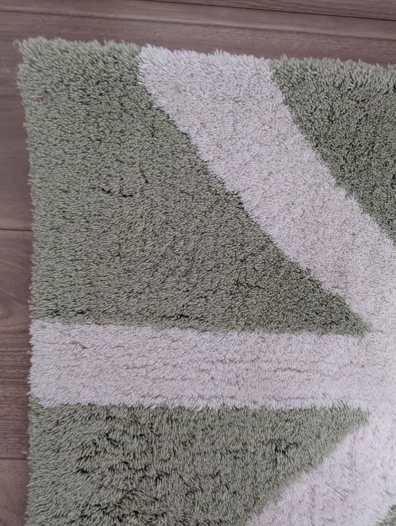 【廃盤】【オーダー】モモナチュラル　北欧風ラグ 130cm x 180cm