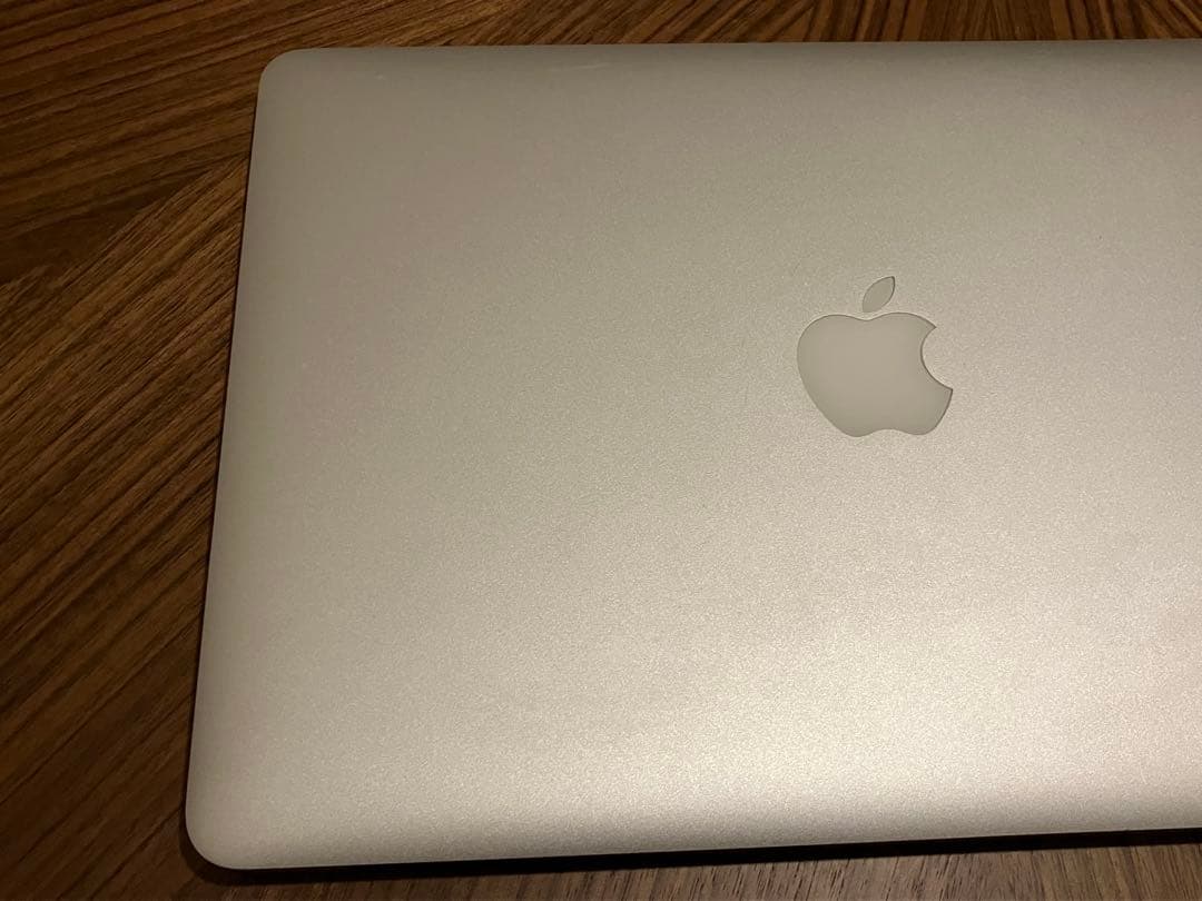 MacBook Air 2015 13インチ 8GB/250GB