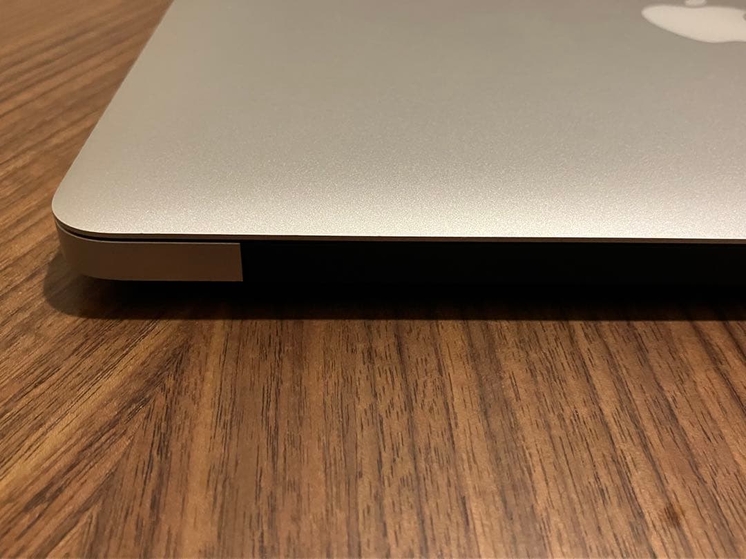 MacBook Air 2015 13インチ 8GB/250GB