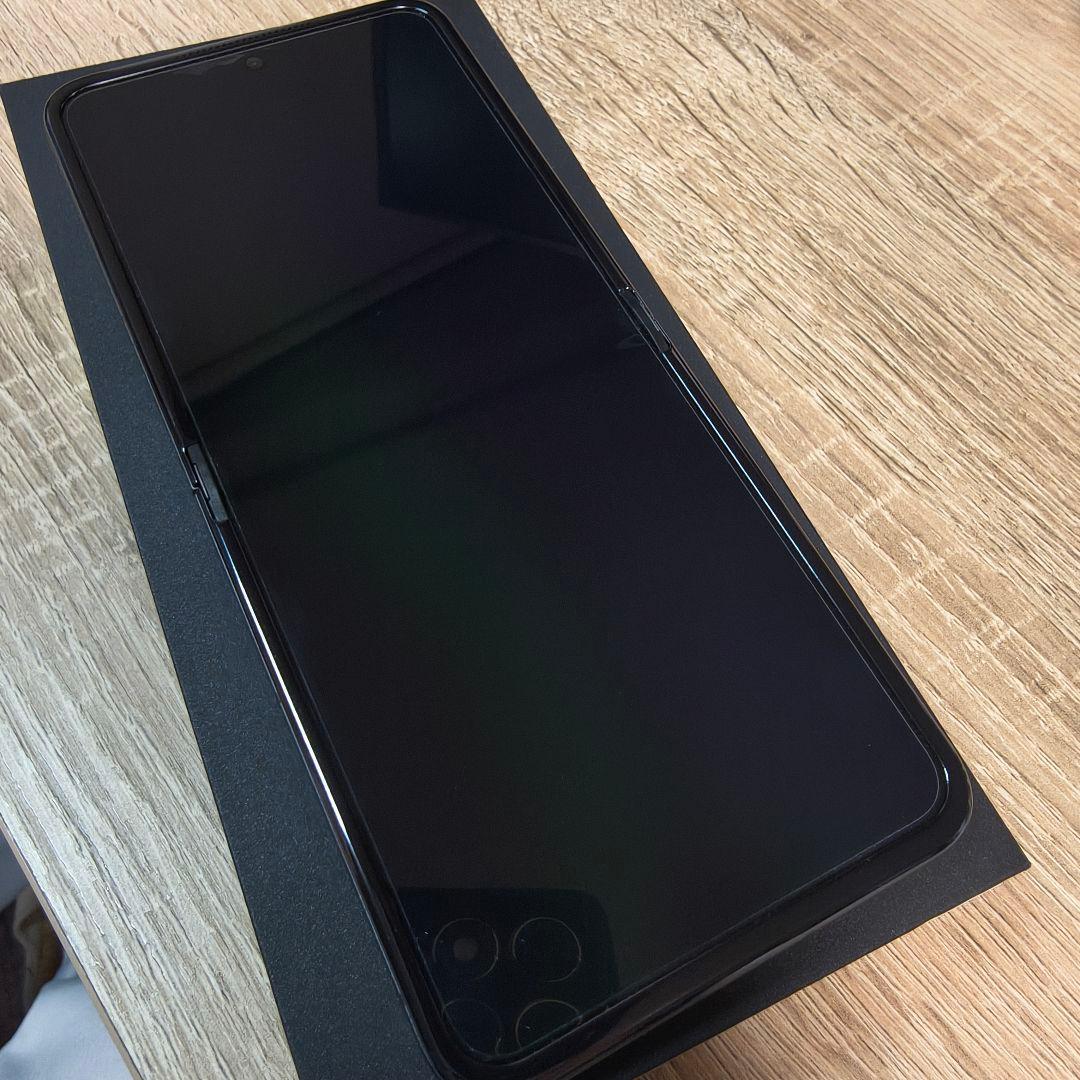 【良品】Motorola razr 50 12+512GB