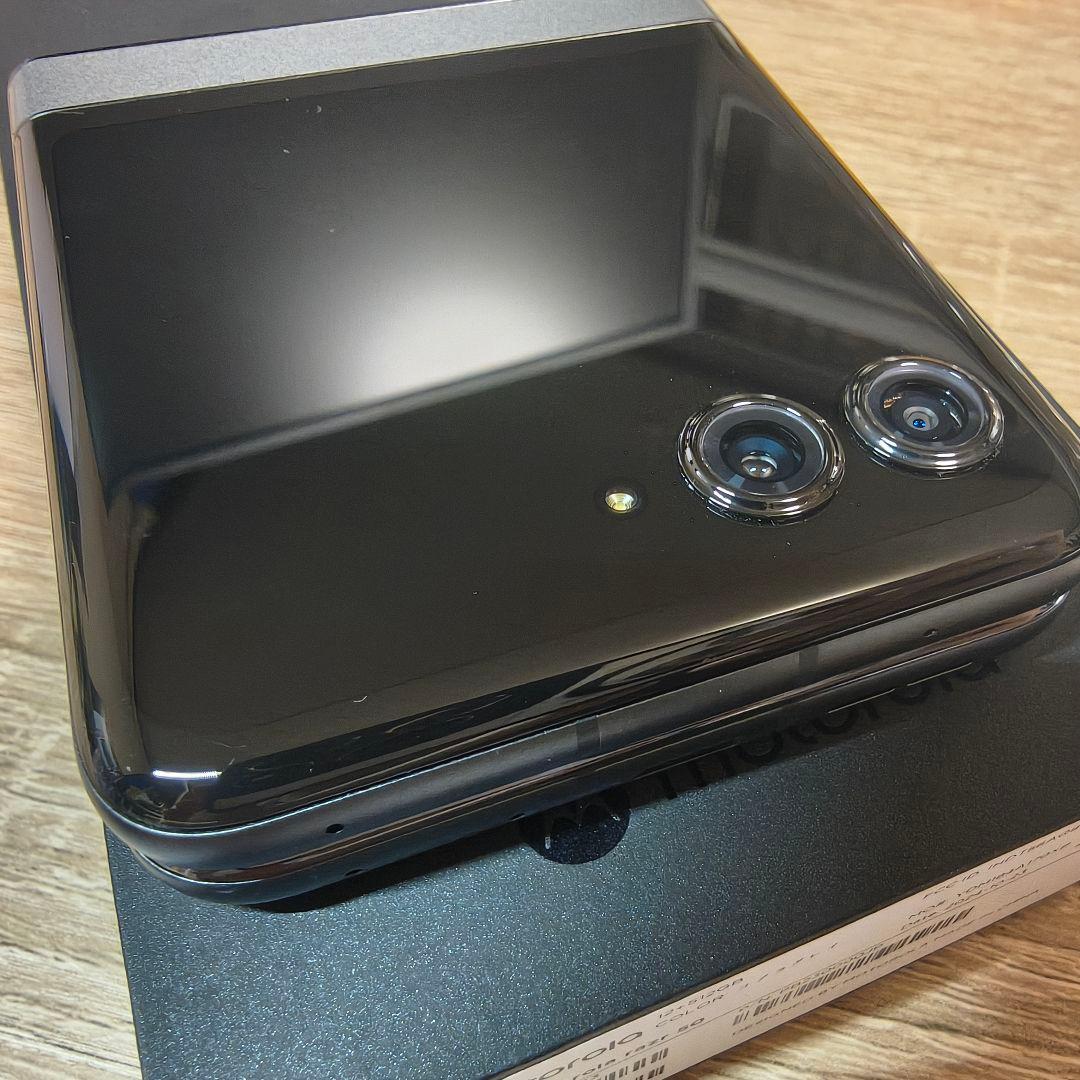 【良品】Motorola razr 50 12+512GB