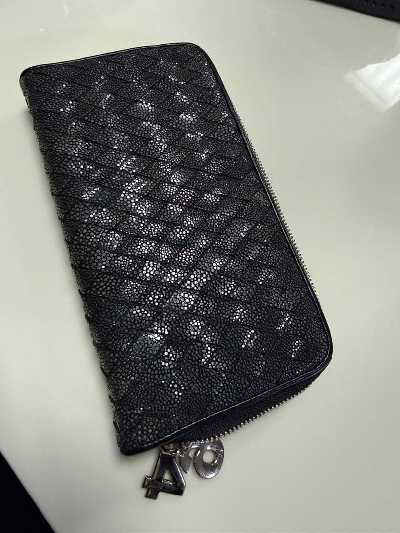 muta ムータ ラウンドファスナー 長財布 エイ革 スティングレイ