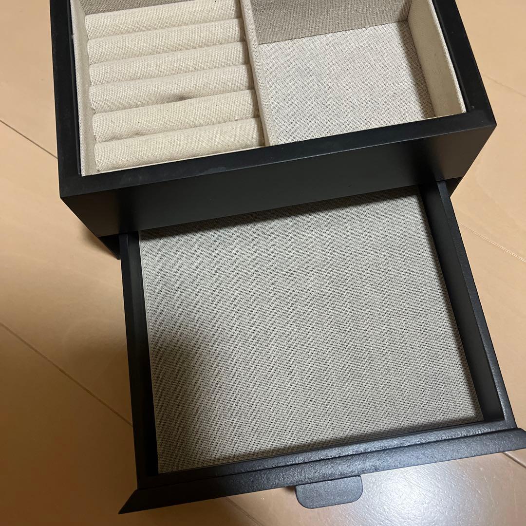 ZARA ジュエリーボックス　ブラック