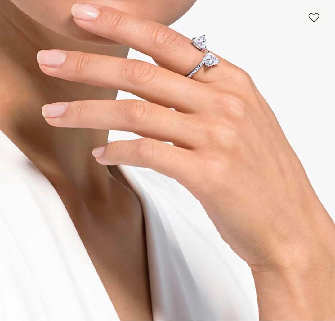 スワロフスキーAttract Soul オープンリング