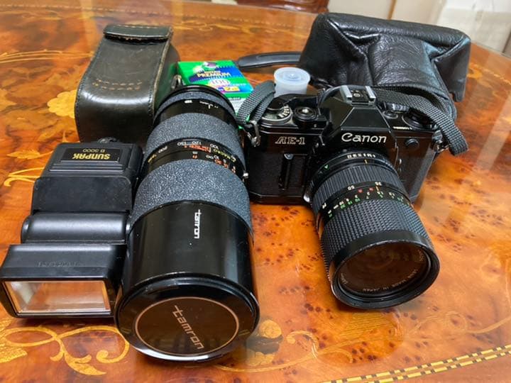 Canon AE-1 レンズ　ストロボ　フイルム　ケース　付