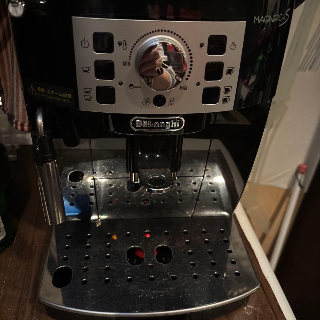 De'Longhi Magnifica S コーヒーメーカー